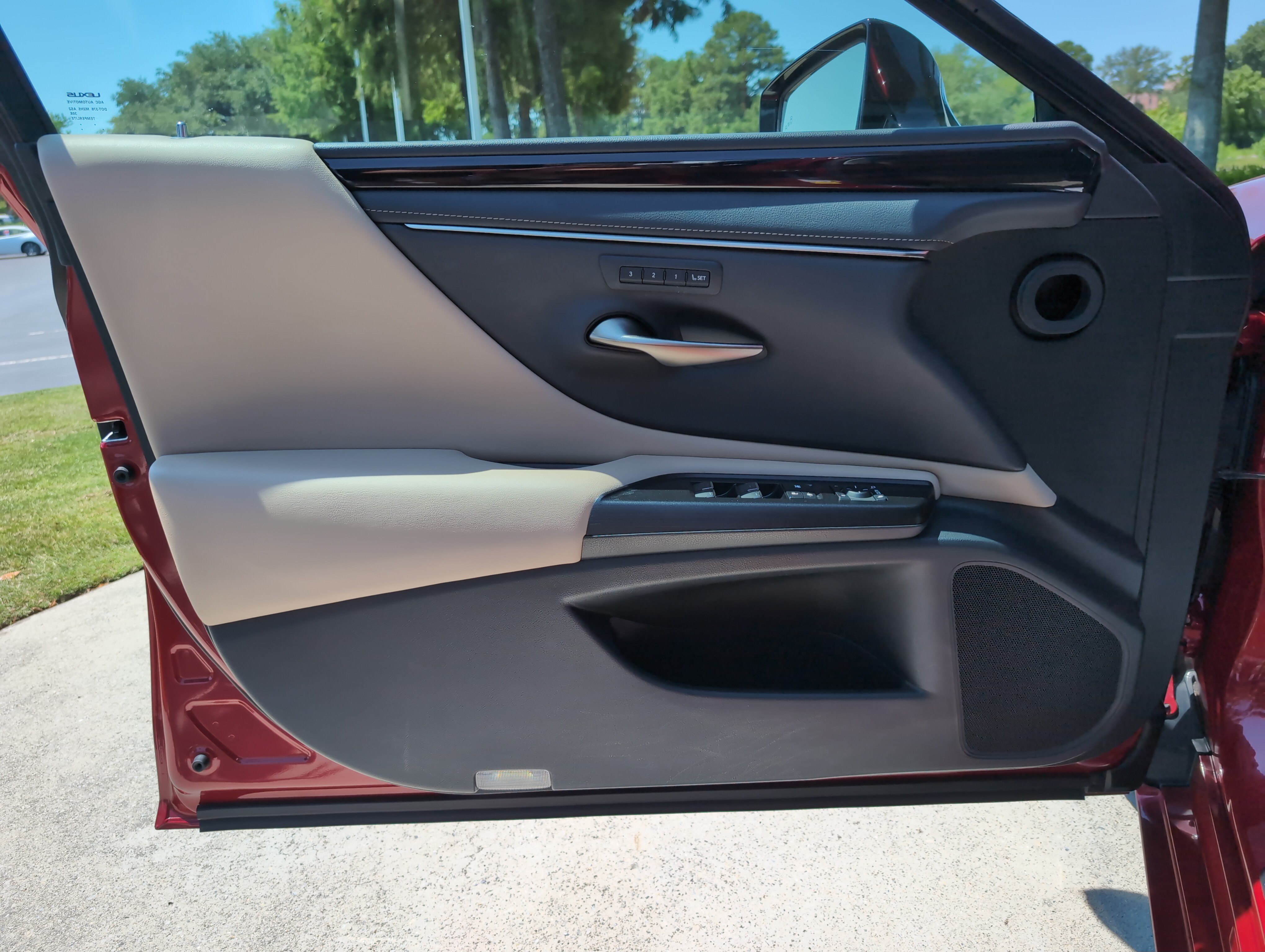 Used 2021 Lexus ES 350 w/ Premium Package FWD image 14