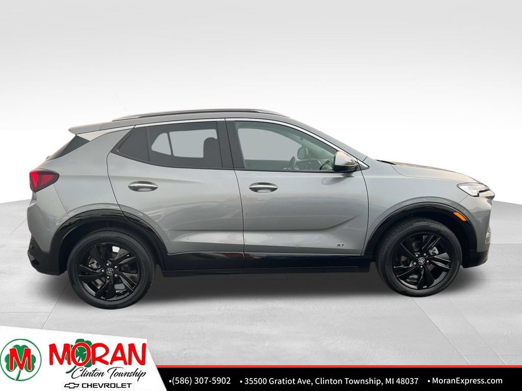 Used 2025 Buick Encore GX Sport Touring w/ Comfort Package FWD image 7