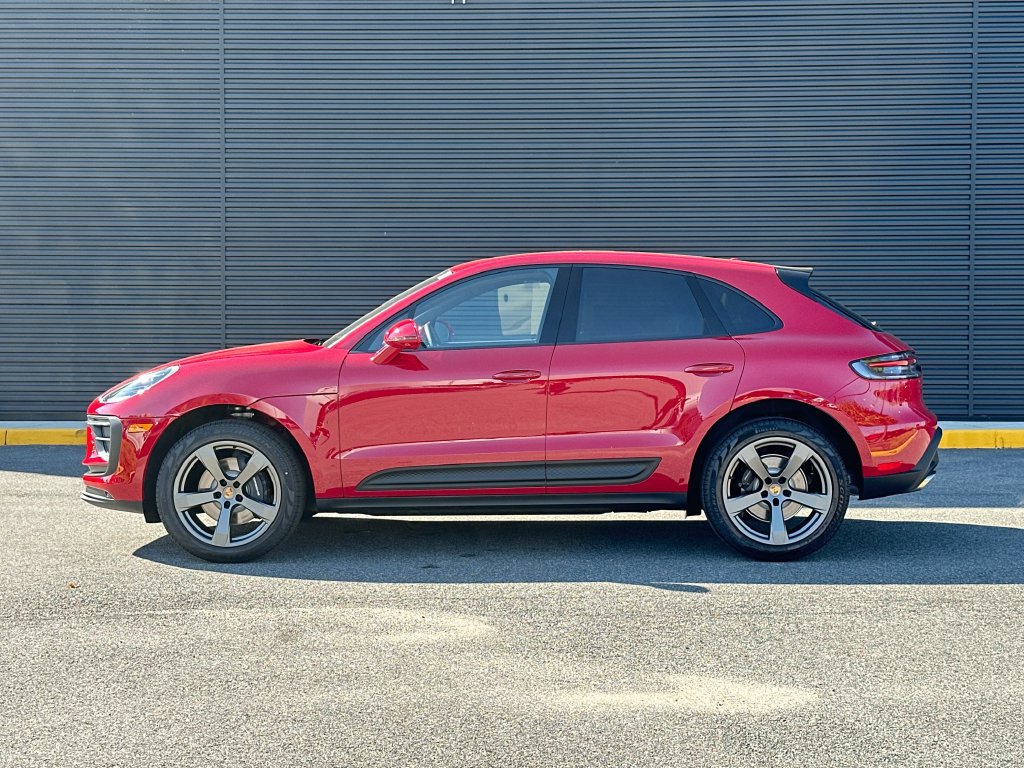 New 2026 Porsche Macan AWD/4WD image 2