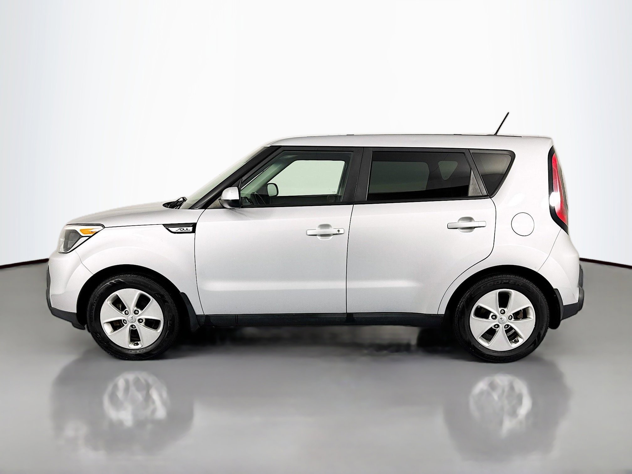 Used 2016 Kia Soul Base image 8