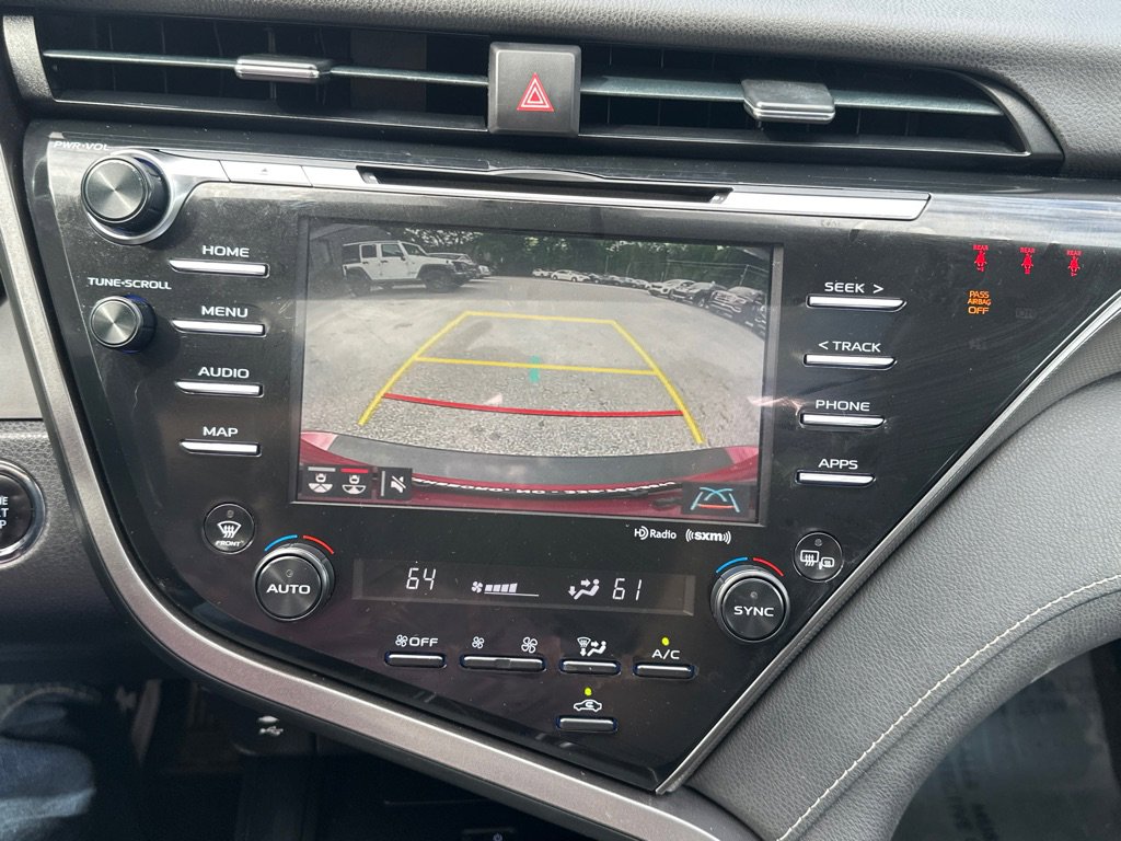 Used 2019 Toyota Camry XSE image 34