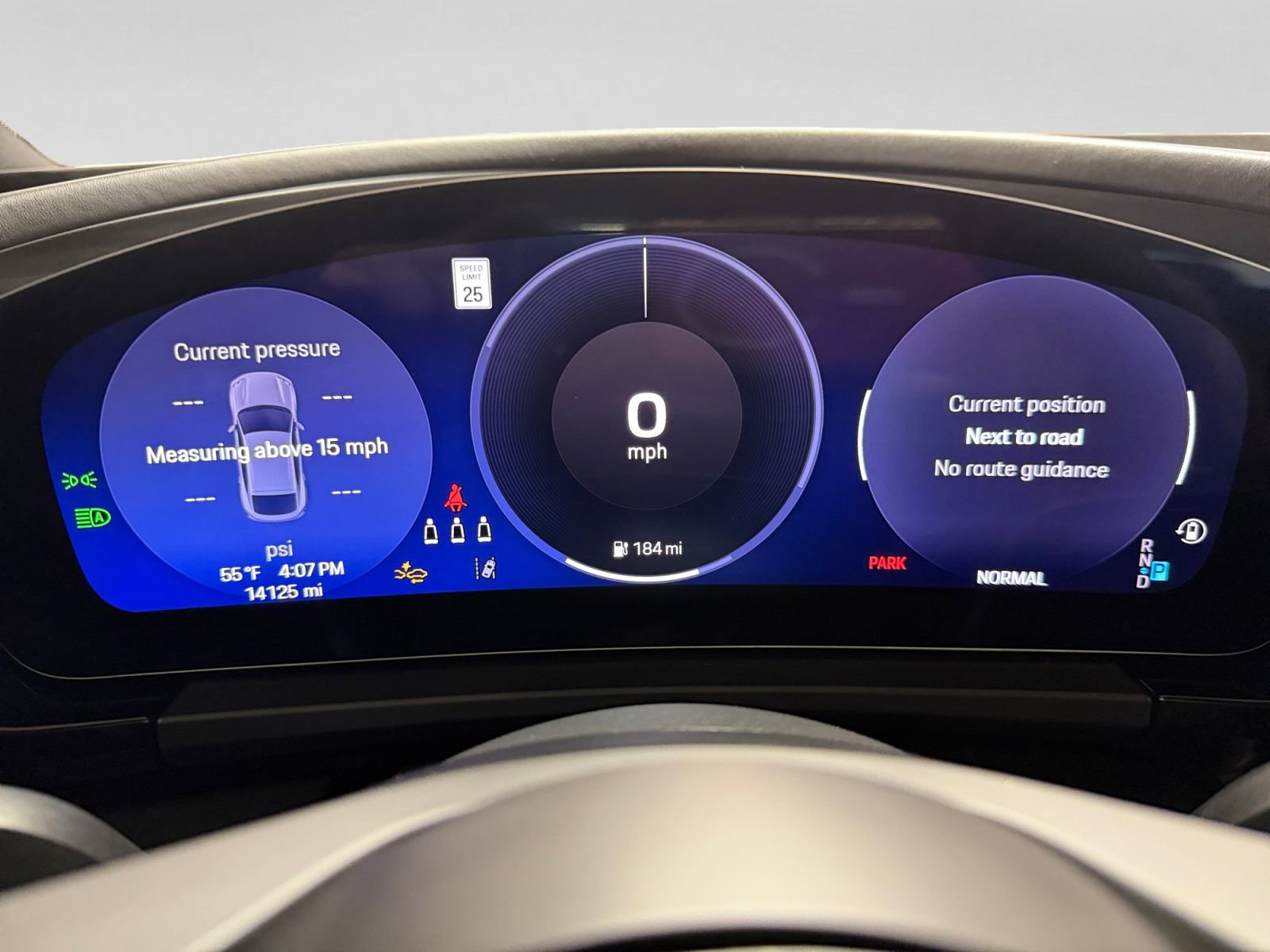 Used 2024 Porsche Macan 4 Electric image 20