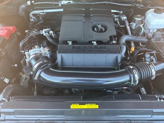 Certified 2025 Nissan Frontier SV RWD image 22
