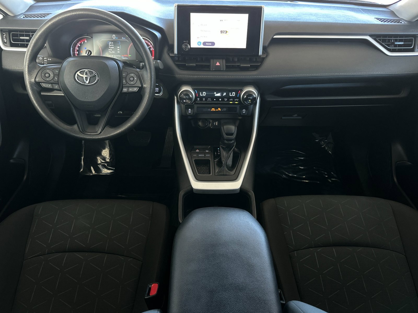 Used 2023 Toyota RAV4 XLE image 12