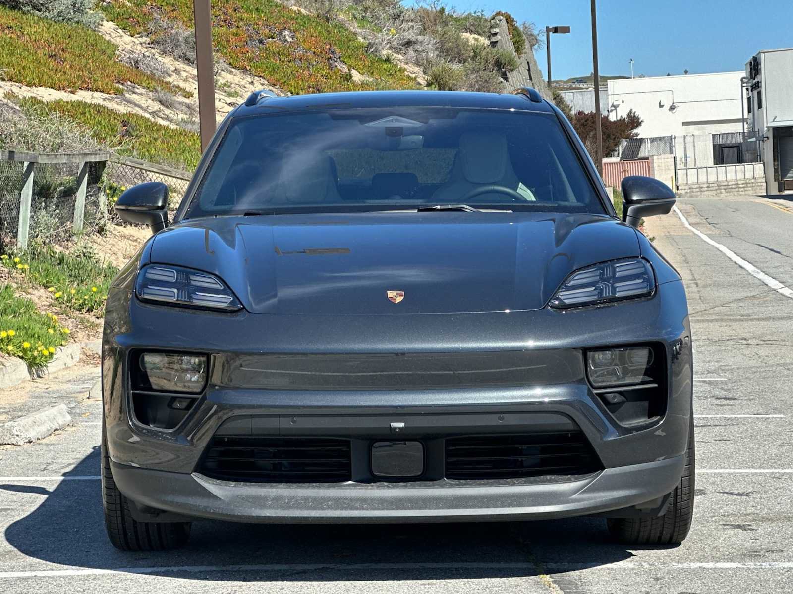 New 2026 Porsche Macan Electric RWD image 11