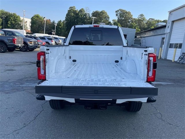 New 2025 Ford F350 Platinum w/ FX4 Off-Road Package image 10