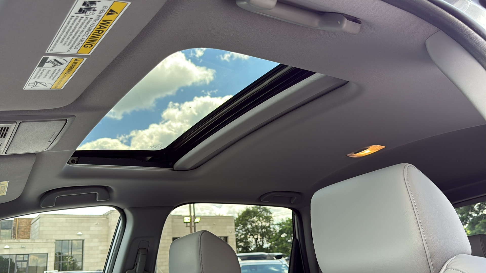 Used 2021 Honda CR-V EX-L image 28