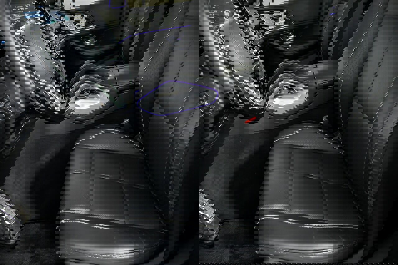 Used 2023 Mercedes-Benz Maybach GLS 600 4MATIC image 23