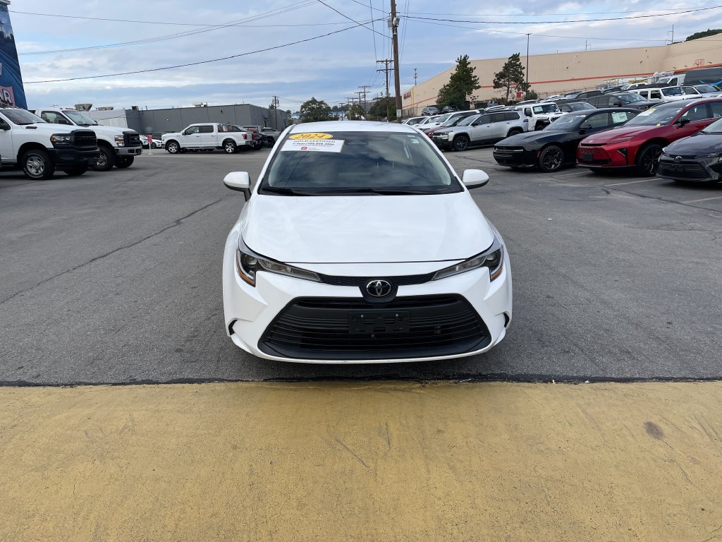 Certified 2024 Toyota Corolla LE FWD image 5