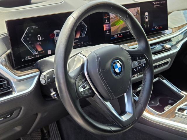 Used 2025 BMW X5 xDrive50e AWD/4WD image 19