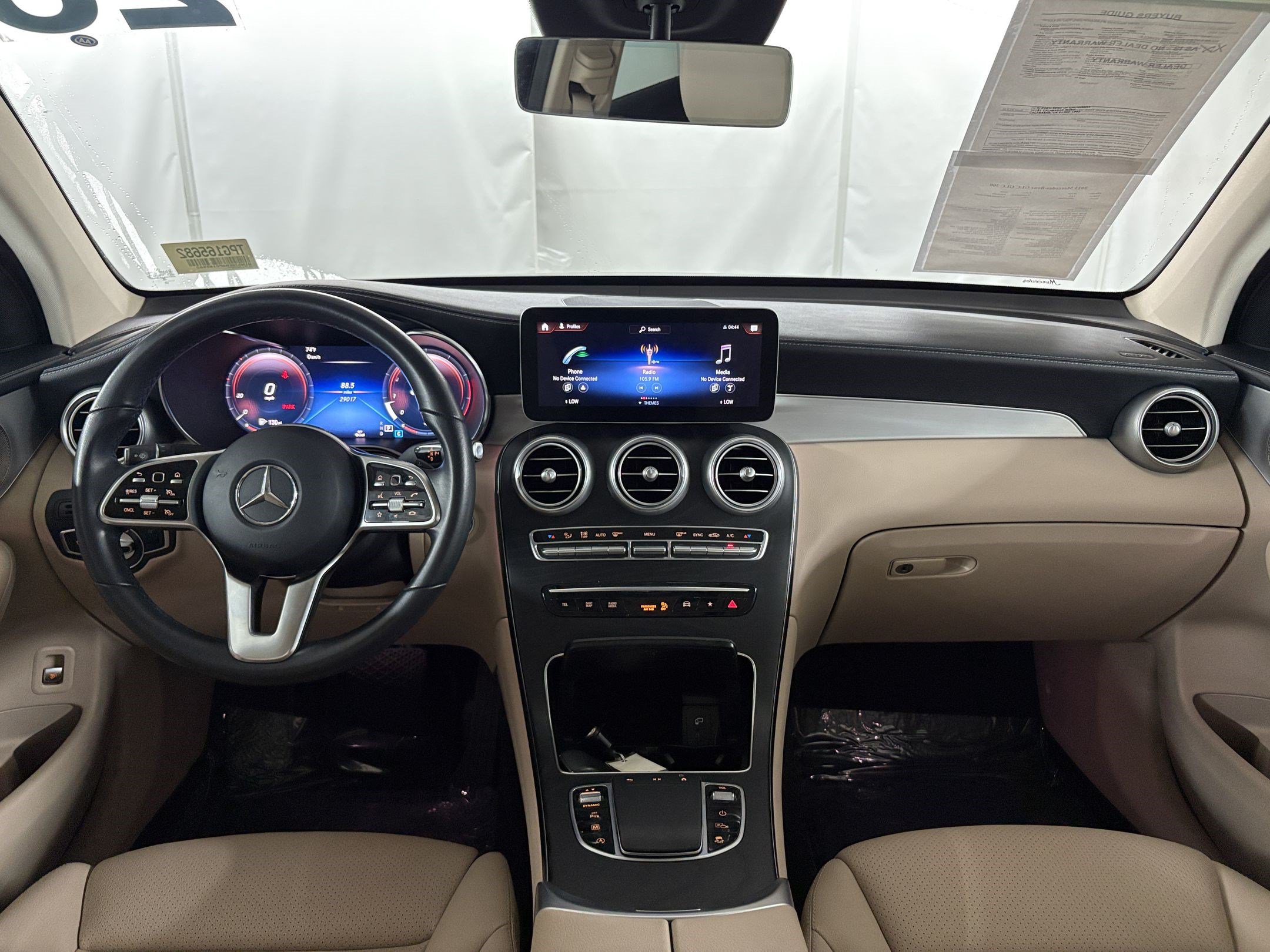 Used 2023 Mercedes-Benz GLC 300 4MATIC Coupe image 15