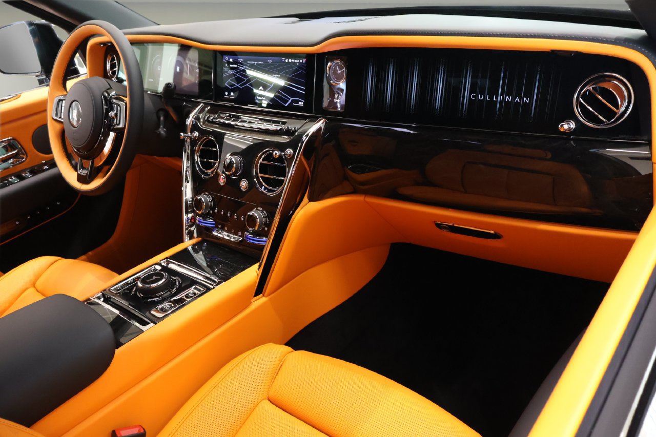 New 2027 Rolls-Royce Cullinan AWD/4WD image 20
