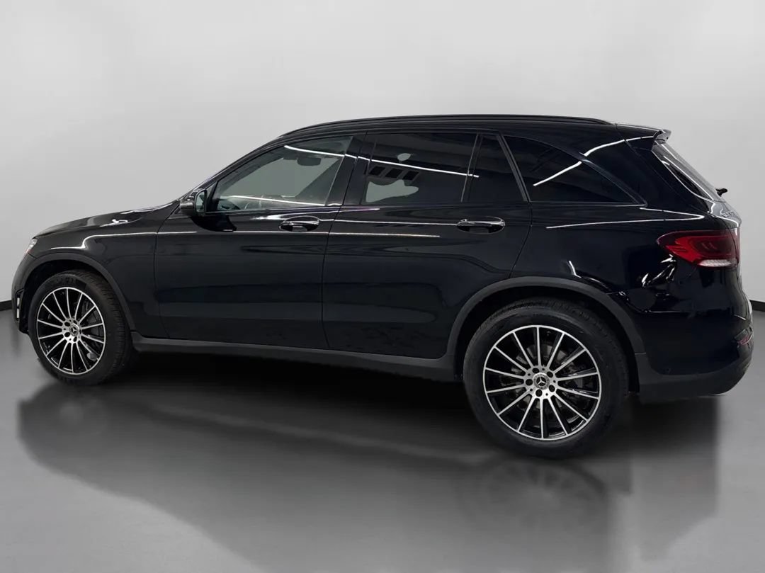 Used 2021 Mercedes-Benz GLC 300 4MATIC image 5