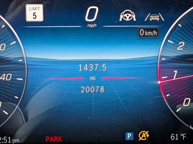 Used 2024 Mercedes-Benz E 350 4MATIC Sedan image 7