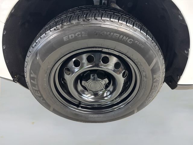 Used 2022 Ford Maverick XL image 18