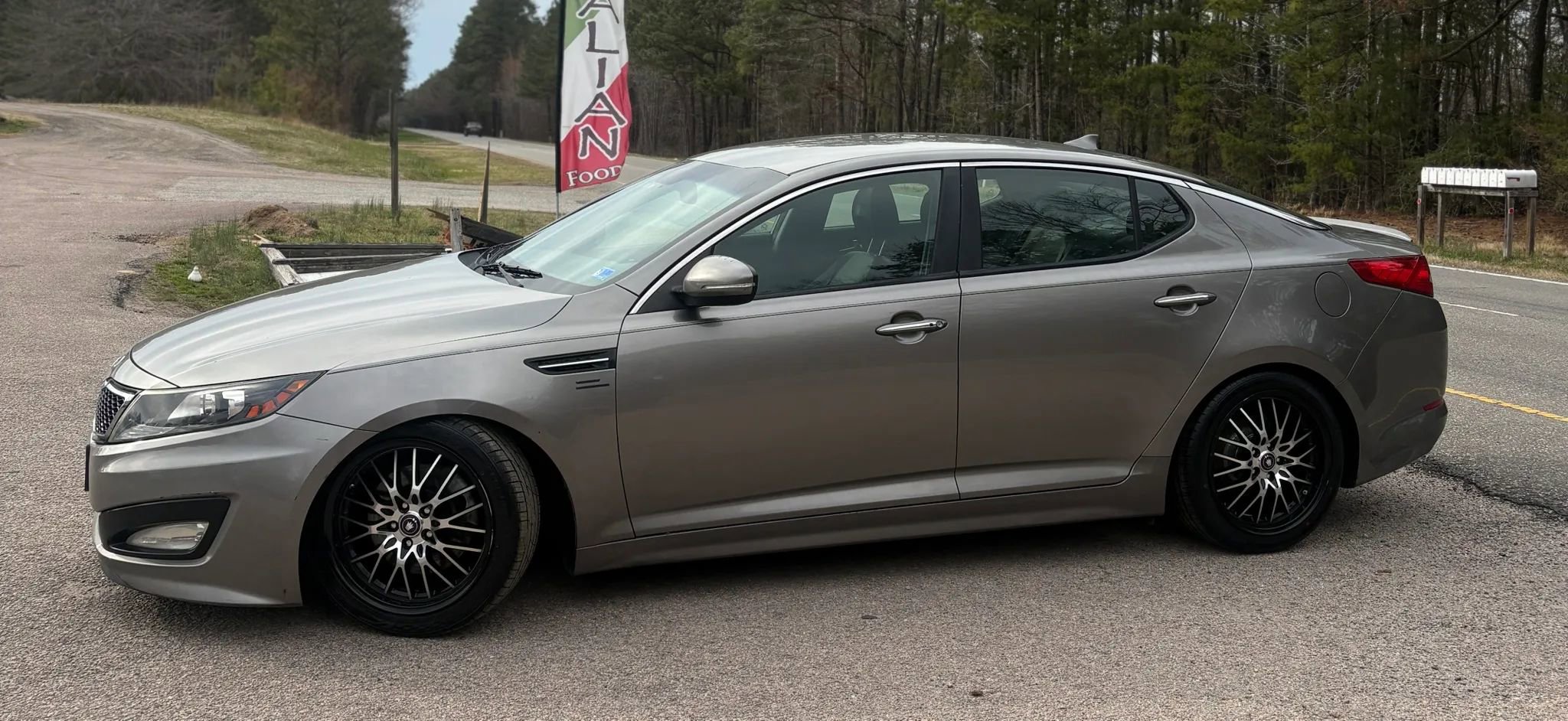 Used 2012 Kia Optima SX image 3