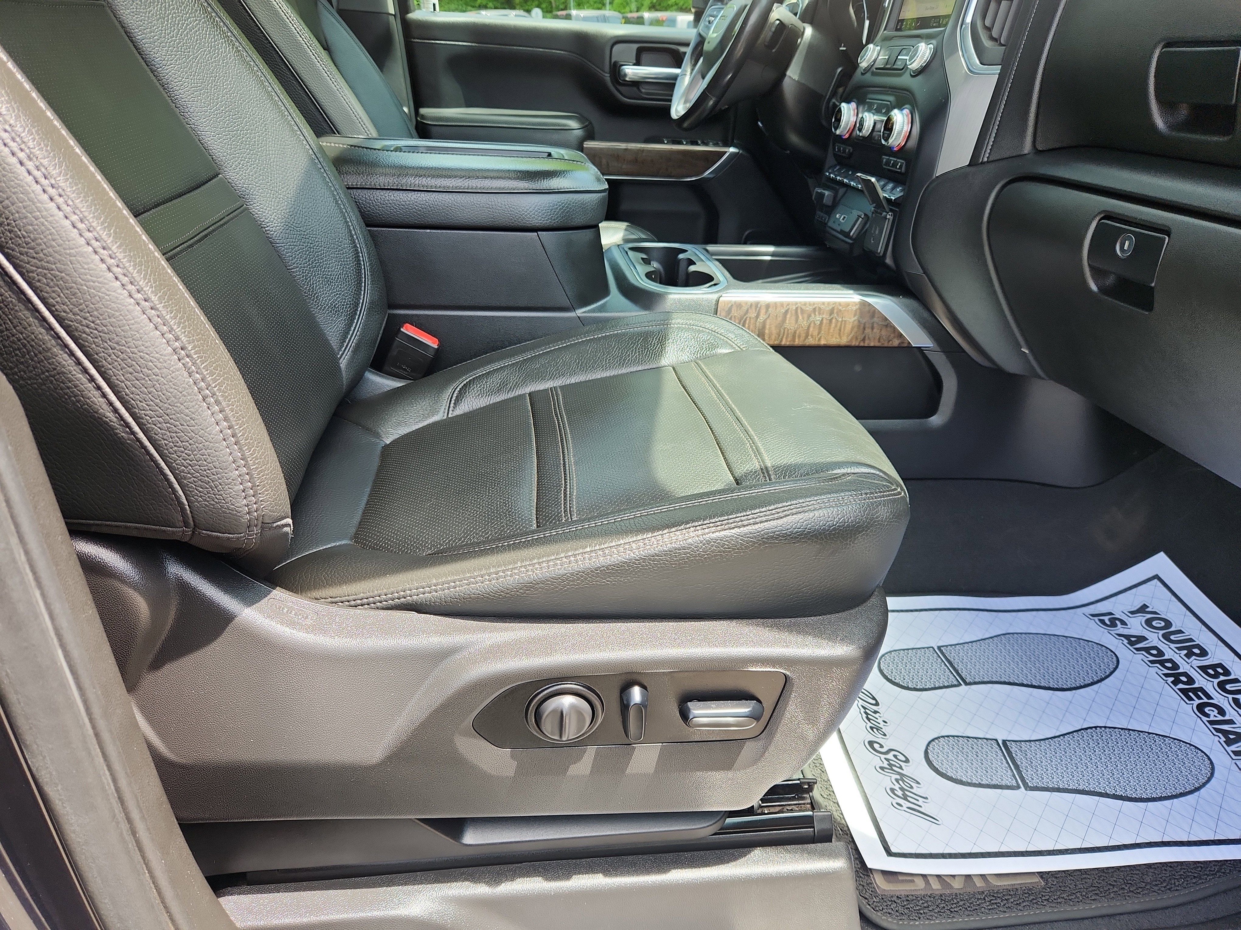 Used 2021 GMC Sierra 2500 Denali w/ Denali Ultimate Package AWD/4WD image 45