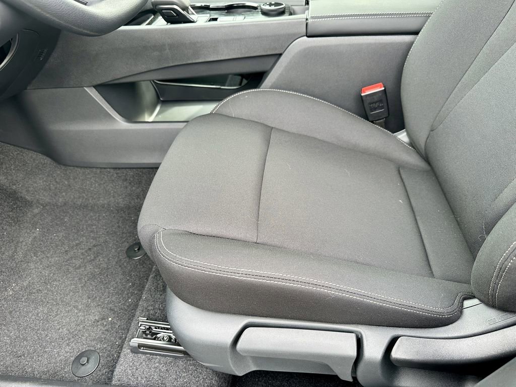 Used 2026 Nissan Rogue S image 23