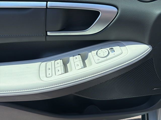 Certified 2024 Hyundai Sonata Limited FWD image 11