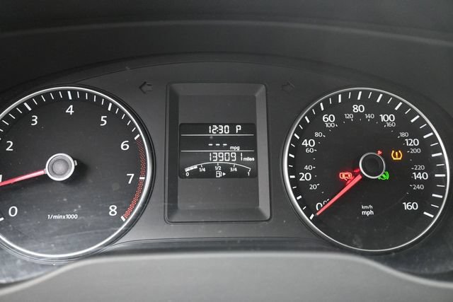 Used 2014 Volkswagen Jetta SE FWD image 14