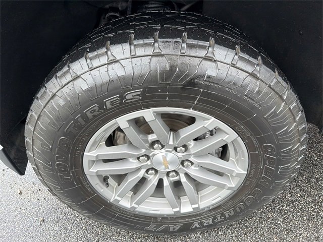 Used 2023 Chevrolet Colorado LT image 11