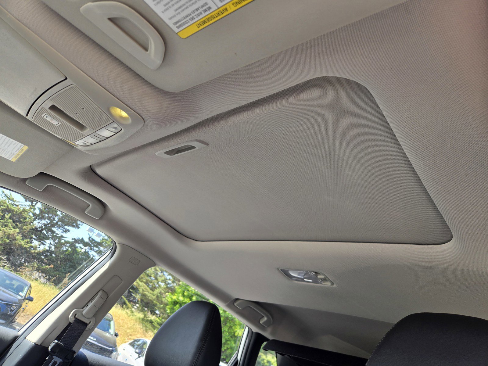 Used 2017 Nissan Rogue Sport SL w/ SL Premium Package image 11