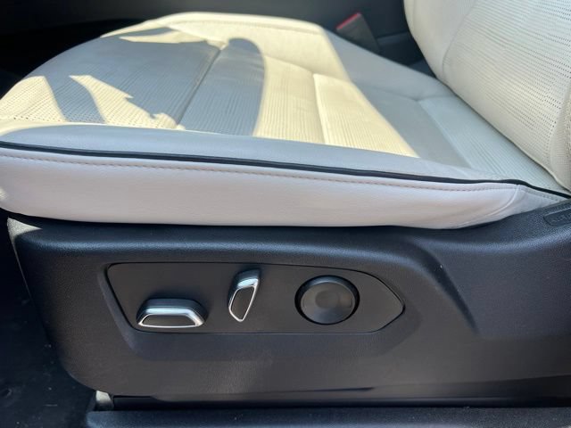 Used 2023 Cadillac Escalade ESV Sport w/ Touring Package AWD/4WD image 29