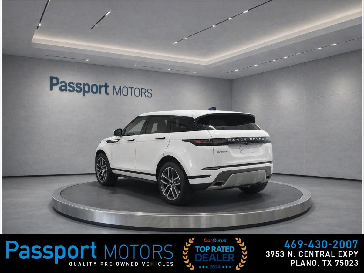 Used 2024 Land Rover Range Rover Evoque S AWD/4WD image 4
