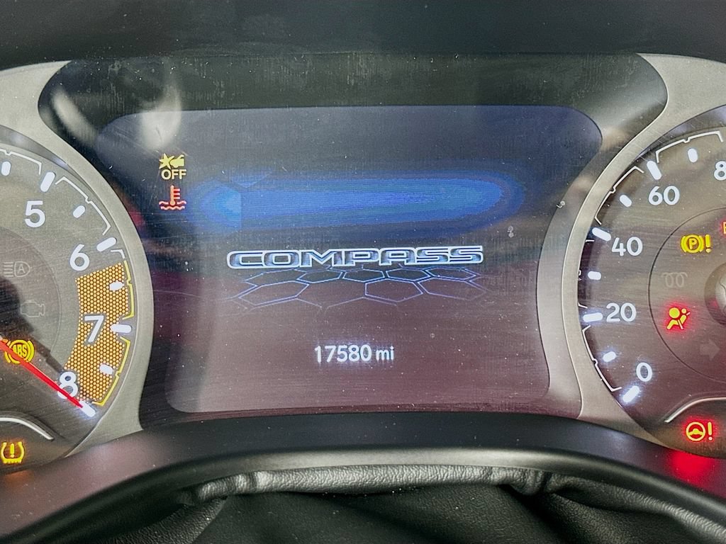Used 2024 Jeep Compass Limited AWD/4WD image 20
