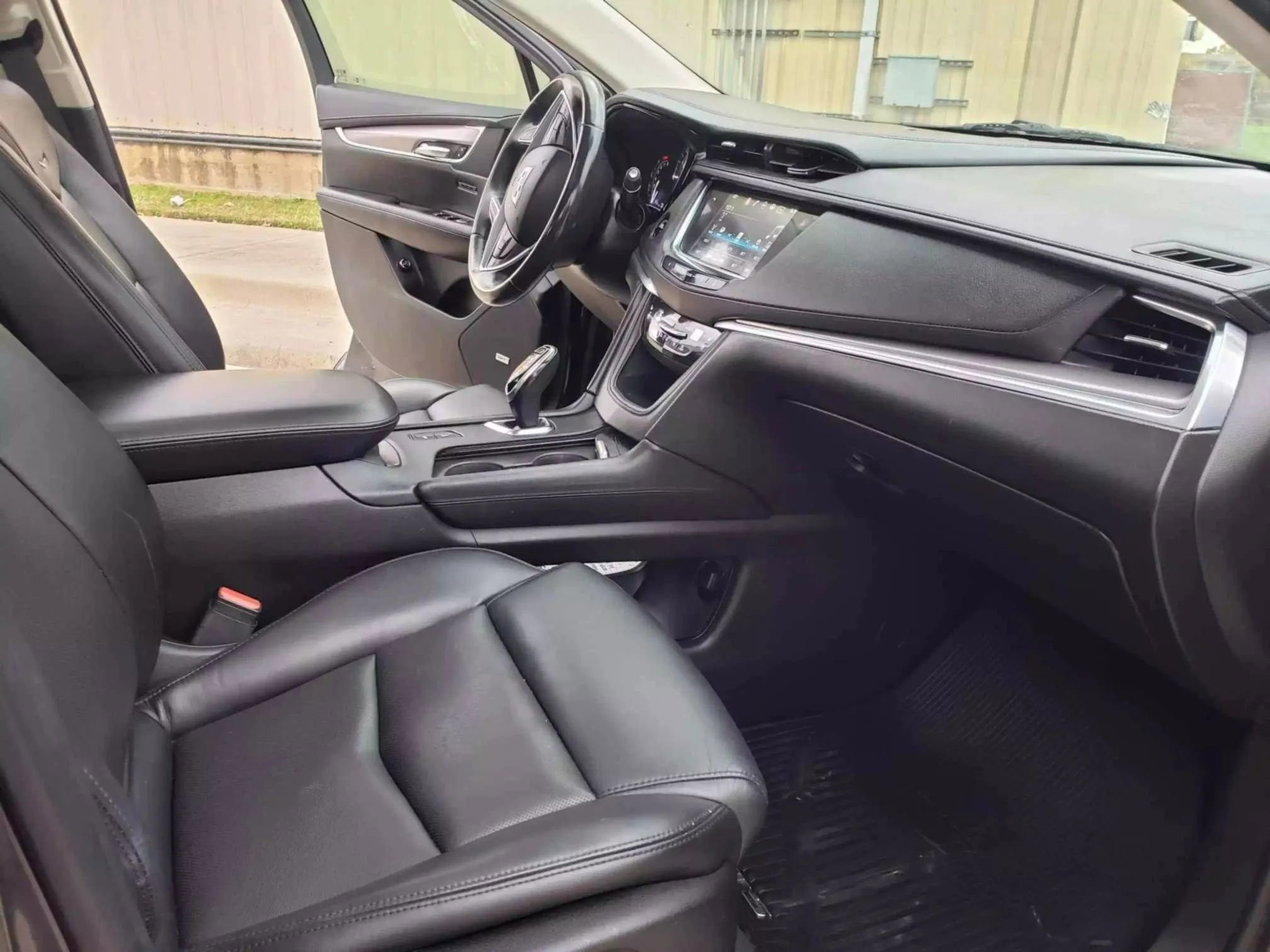 Used 2018 Cadillac XT5 Premium Luxury image 20