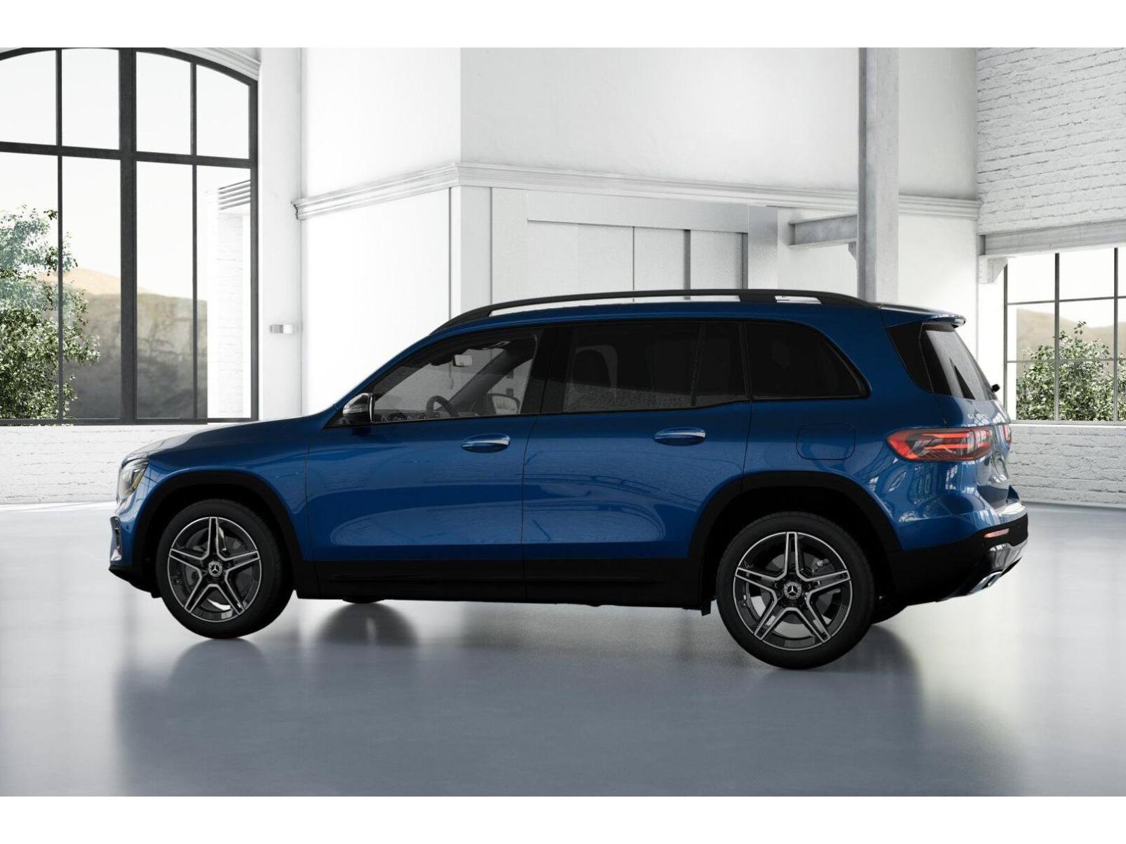 New 2026 Mercedes-Benz GLB 250 4MATIC image 32
