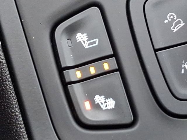 Used 2024 GMC Terrain SLT w/ Tech Package AWD/4WD image 27