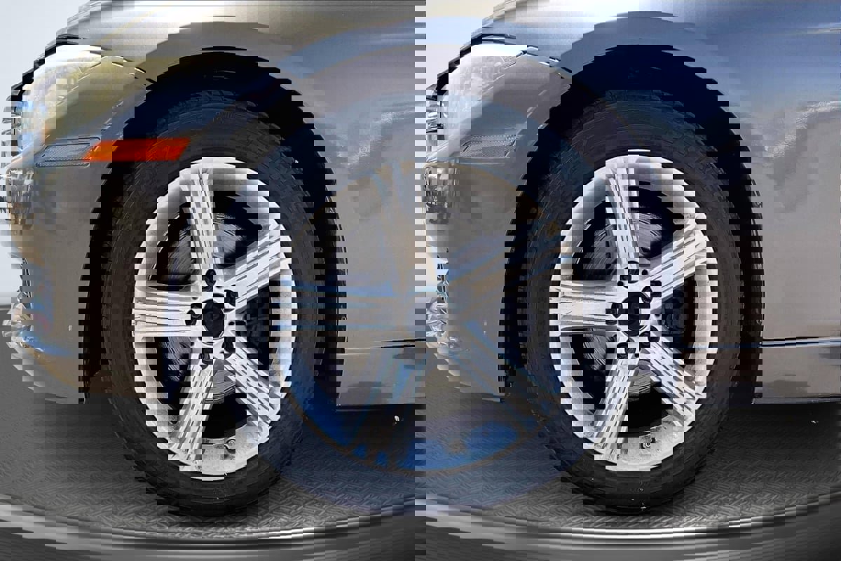 Used 2015 BMW 328i Sedan image 9