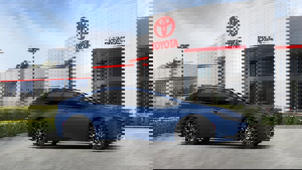 New 2026 Toyota Prius XLE image 13