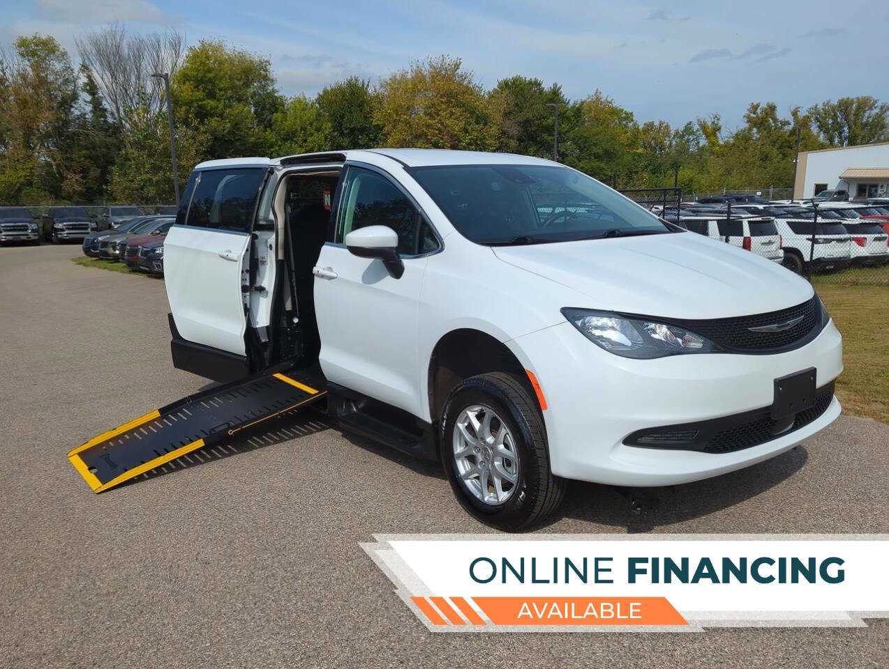 Used 2023 Chrysler Voyager LX