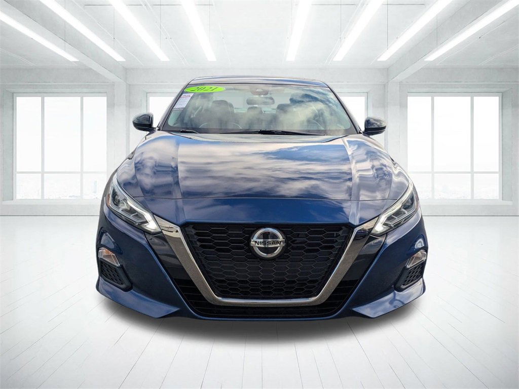 Used 2021 Nissan Altima 2.5 SR w/ SR Premium Package image 8