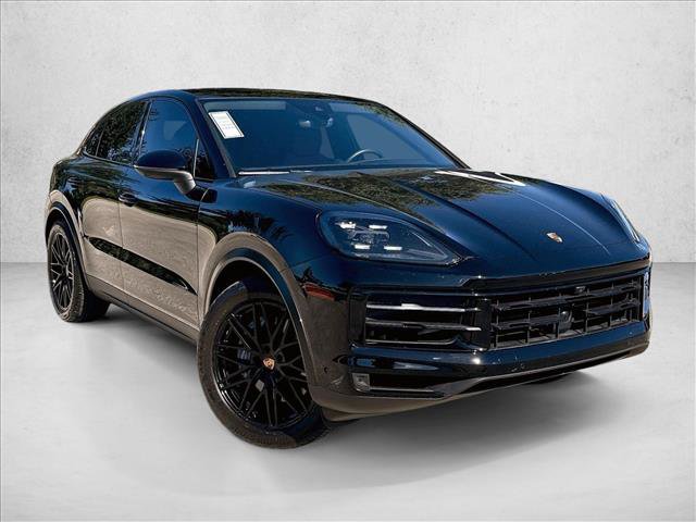 Used 2024 Porsche Cayenne Coupe AWD/4WD image 11