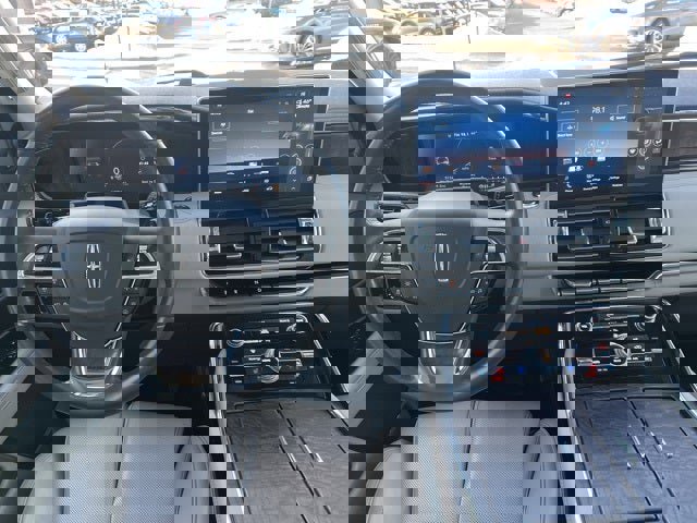 Used 2022 Lincoln Navigator L Reserve image 18