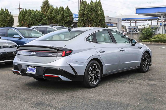 Used 2024 Hyundai Sonata SEL image 9