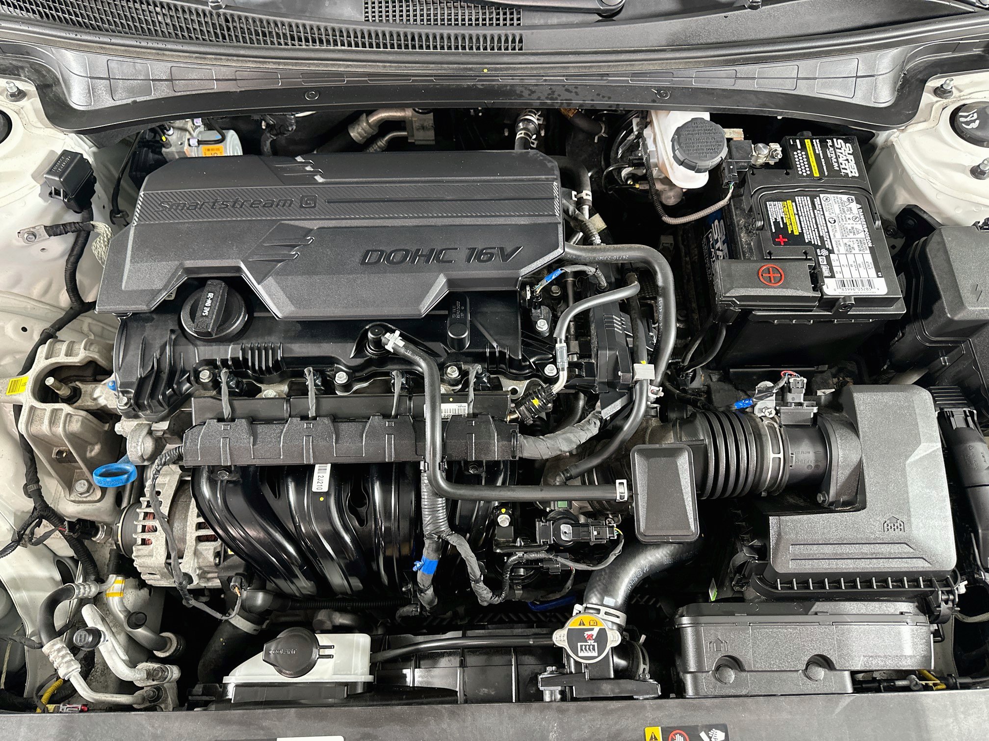 Used 2025 Hyundai Elantra SEL FWD image 33