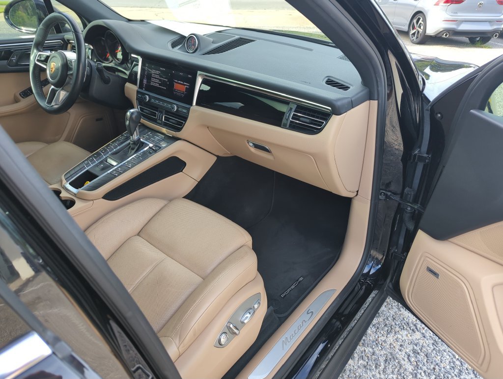 Used 2020 Porsche Macan S AWD/4WD image 36