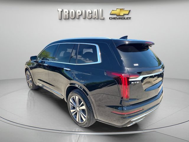 Used 2020 Cadillac XT6 Premium Luxury FWD image 3