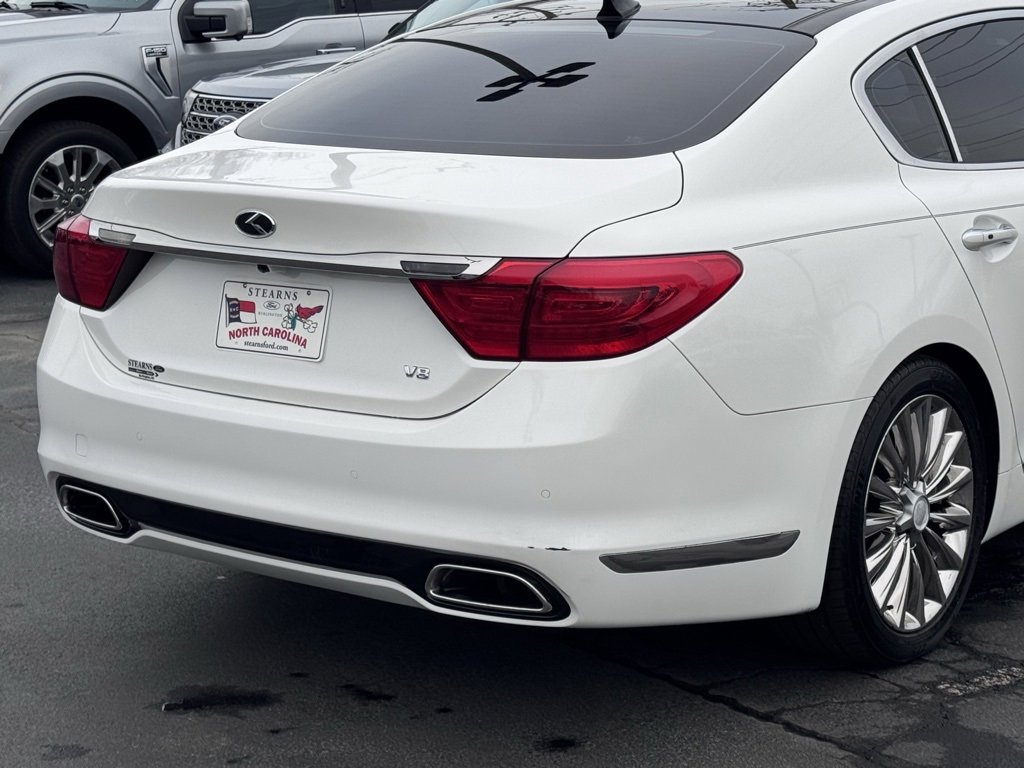 Used 2015 Kia K900 Luxury image 43