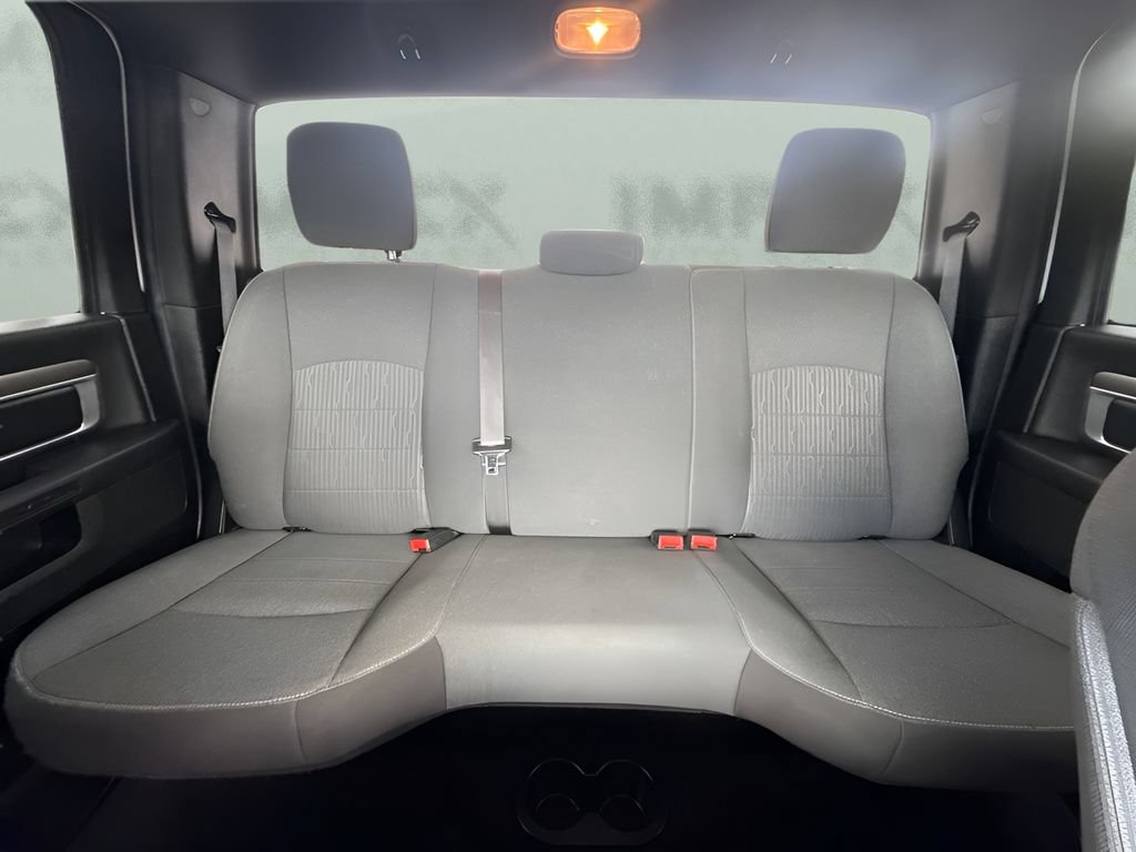 Used 2024 RAM 1500 Warlock AWD/4WD image 7