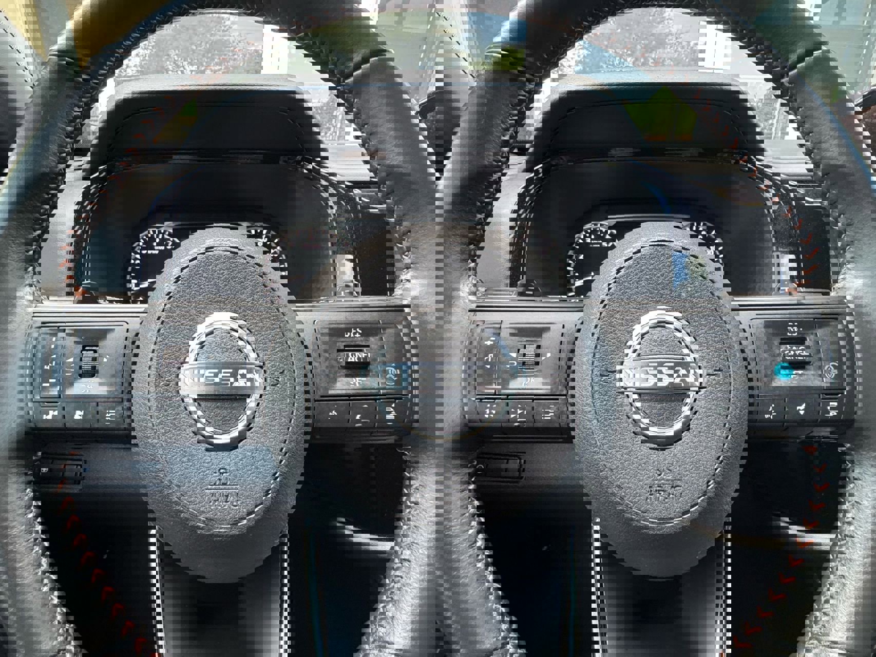 Used 2024 Nissan Pathfinder Rock Creek image 14