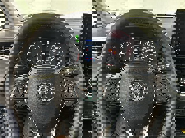 Used 2023 Toyota Corolla Cross LE image 11