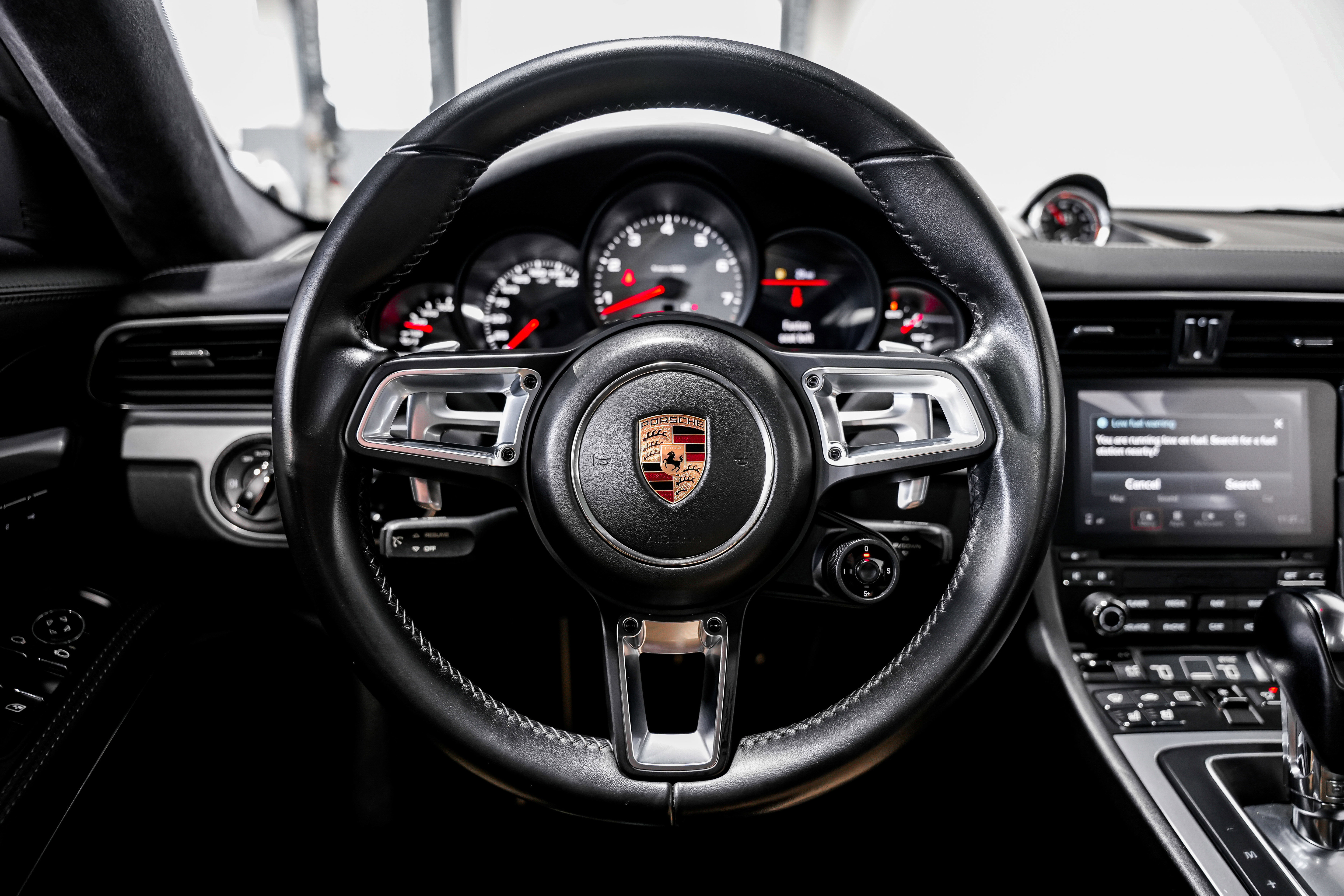 Used 2017 Porsche 911 Carrera 4S AWD/4WD image 10