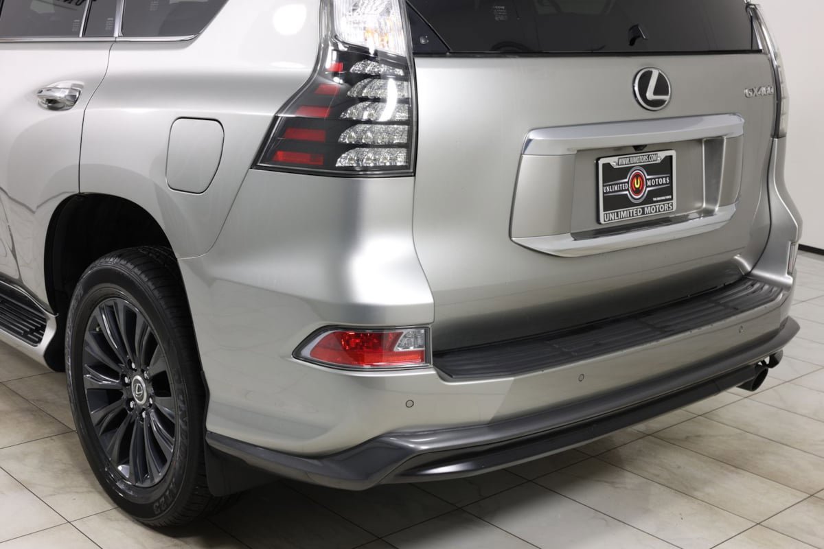 Used 2023 Lexus GX 460 Premium w/ Accessory Package AWD/4WD image 49