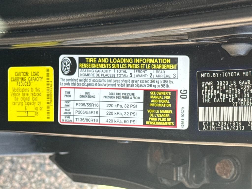 Used 2015 Toyota Corolla LE image 43