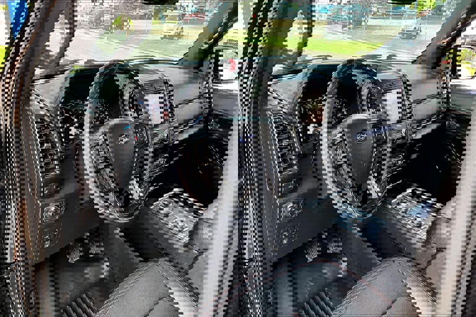 Used 2019 Ford Expedition Max Limited w/ Equipment Group 303A AWD/4WD image 18